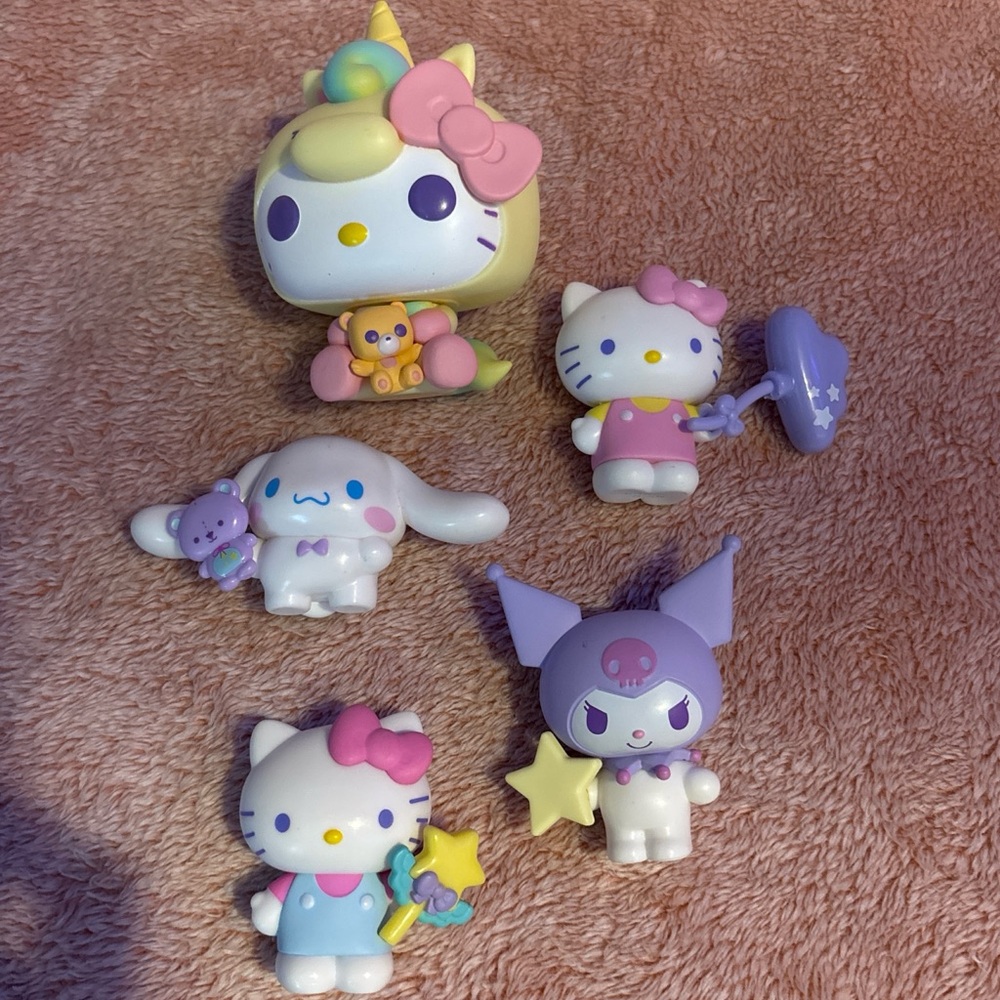 Hello Kitty & Friends Figure Set + Hello Kitty Unicorn Funko Pop